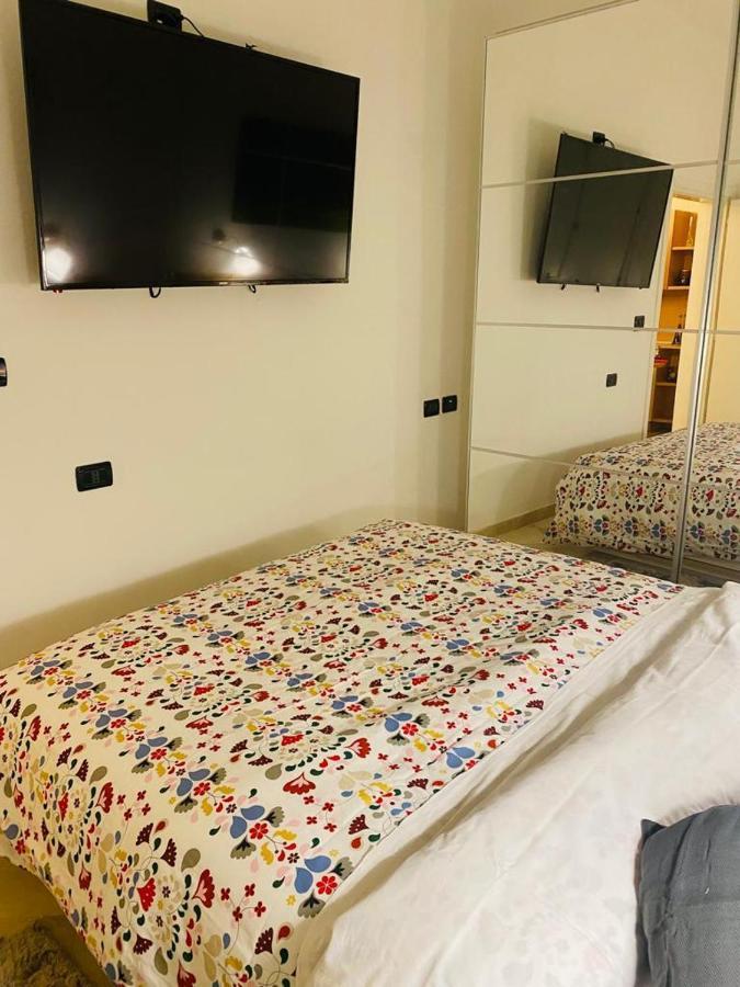 Apartament Veba Ferrara Centro Zewnętrze zdjęcie